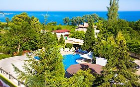 Hotel Briz 2