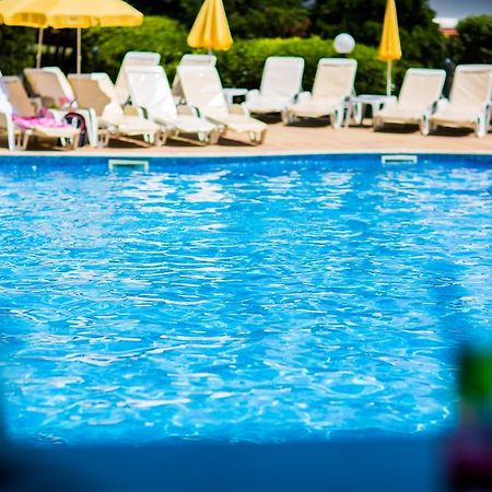 Briz 2 Hotel Варна Экстерьер фото